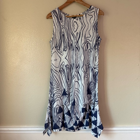 Shana Tops - Shana Blue and White Patterned Tunic Dress